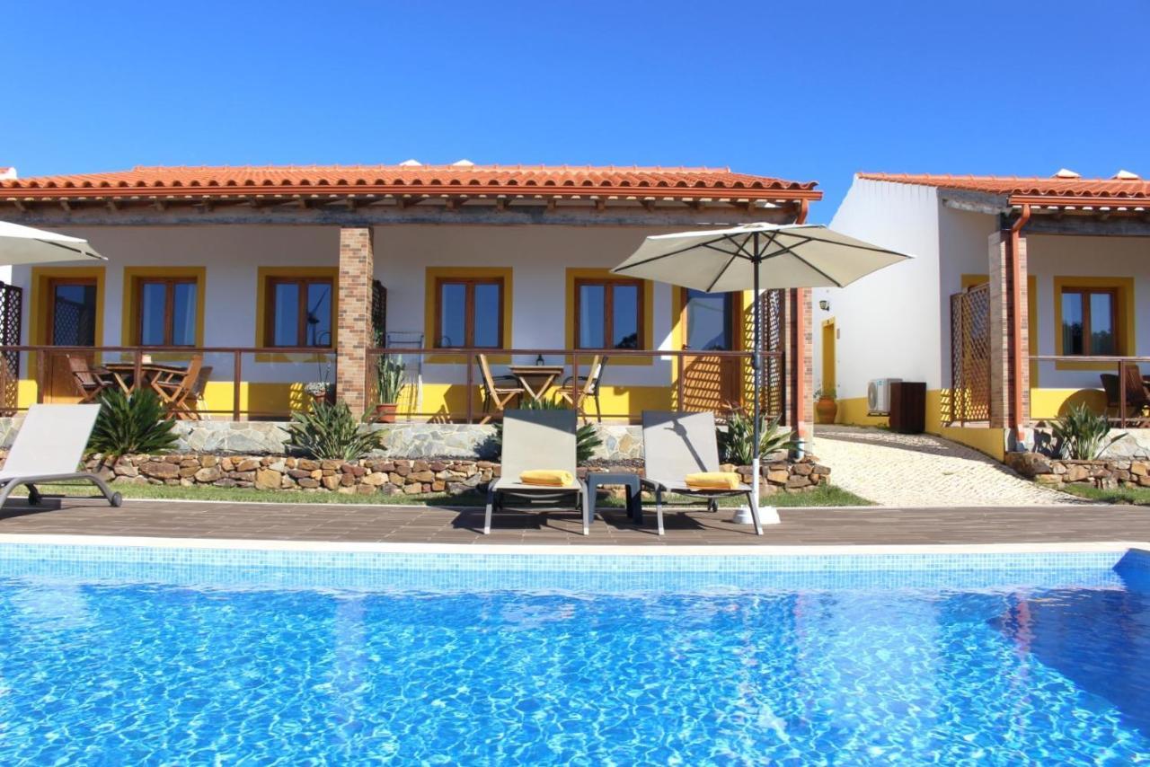 Quinta Das Alfambras Aljezur Exteriör bild